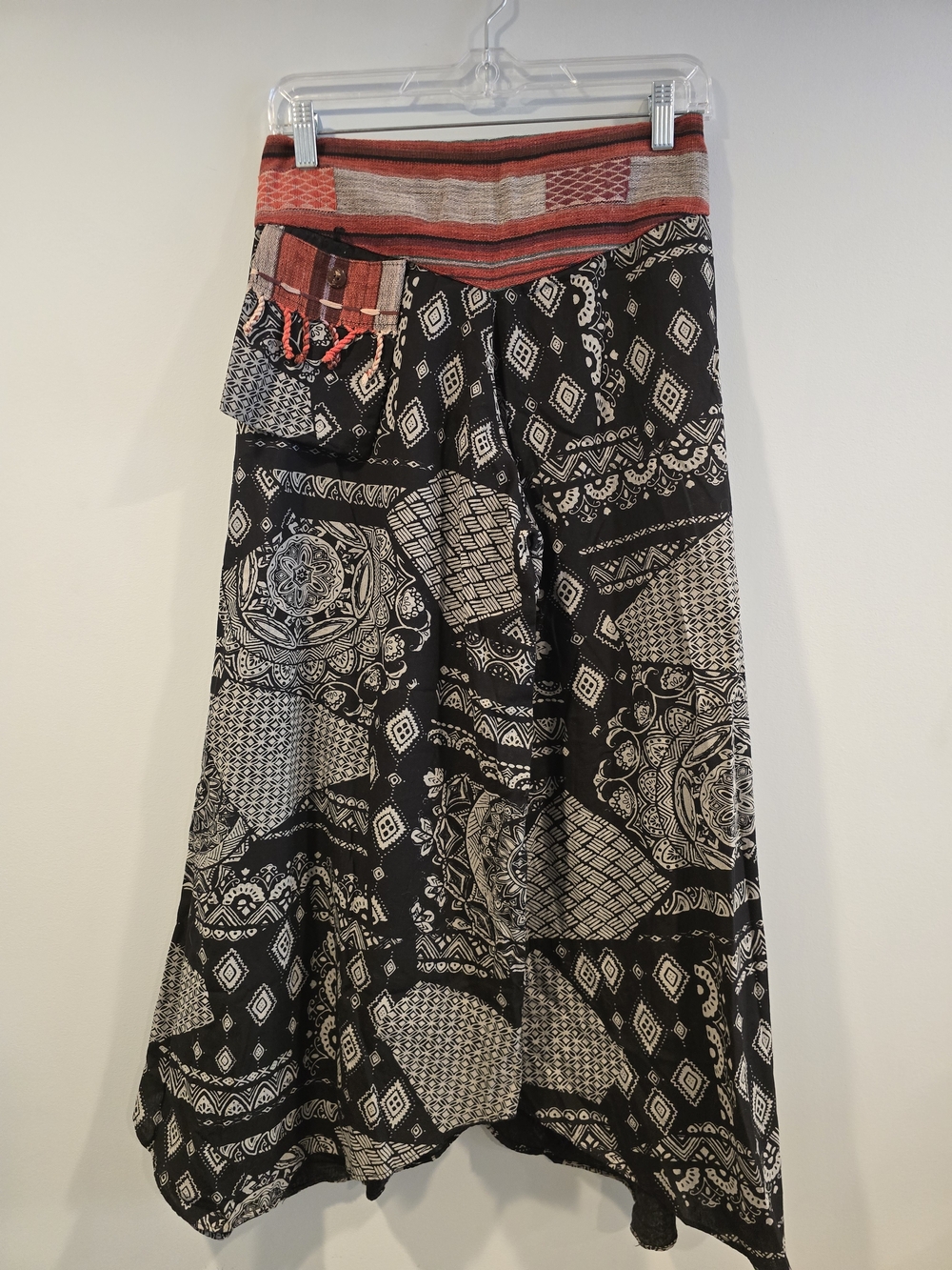 Bohemian Black & Cream Print Capri Pant with Red Waistband